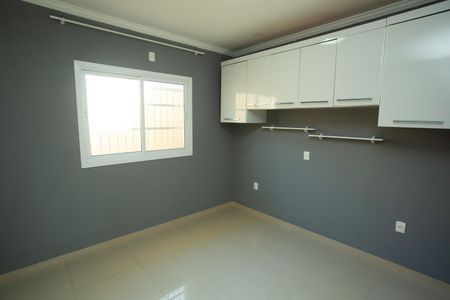 Casa para alugar com 55m², 2 quartos e 2 vagasQuarto 1