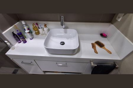 Apartamento à venda com 95m², 3 quartos e 2 vagasBanheiro Social