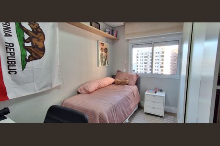 Apartamento à venda com 95m², 3 quartos e 2 vagasQuarto 2