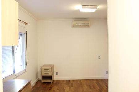 Casa de condomínio para alugar com 295m², 4 quartos e 2 vagasSuíte 1