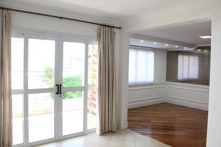 Casa de condomínio para alugar com 295m², 4 quartos e 2 vagasSala 2