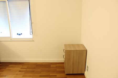 Casa de condomínio para alugar com 295m², 4 quartos e 2 vagasSuíte 1