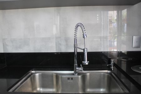 Casa de condomínio para alugar com 295m², 4 quartos e 2 vagasCozinha