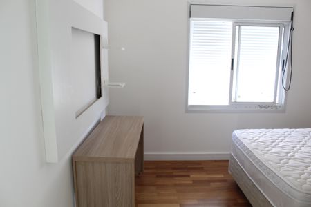 Casa de condomínio para alugar com 295m², 4 quartos e 2 vagasSuíte 3