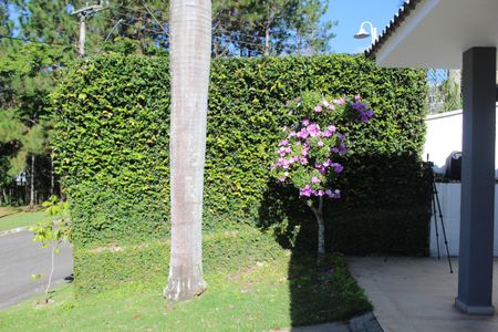 Casa de condomínio para alugar com 295m², 4 quartos e 2 vagasEntrada