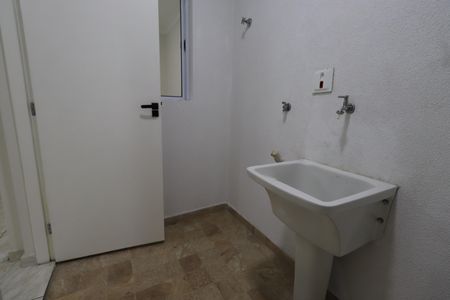 Apartamento para alugar com 42m², 2 quartos e sem vagaÁrea de Serviço