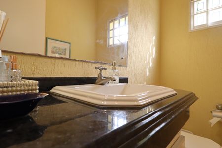 Casa para alugar com 430m², 6 quartos e 4 vagasLavabo da Sala 1