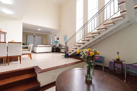 Casa para alugar com 430m², 6 quartos e 4 vagasSala 1