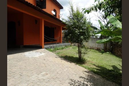Casa à venda com 380m², 3 quartos e 5 vagasFoto 09