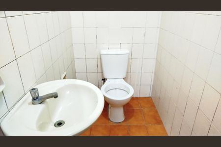 Casa à venda com 166m², 3 quartos e sem vagaBanheiro de Serviço