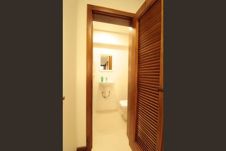 Apartamento à venda com 195m², 3 quartos e 2 vagasLavabo