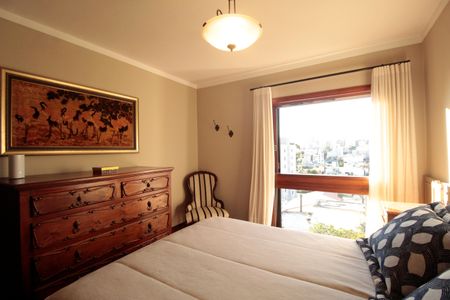 Apartamento à venda com 195m², 3 quartos e 2 vagasQuarto 2