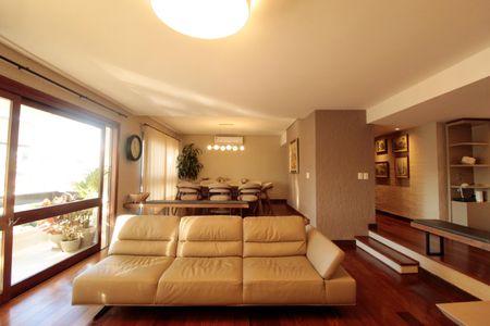 Apartamento à venda com 195m², 3 quartos e 2 vagasSala