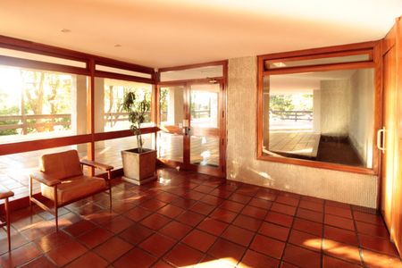 Apartamento à venda com 195m², 3 quartos e 2 vagasHall social