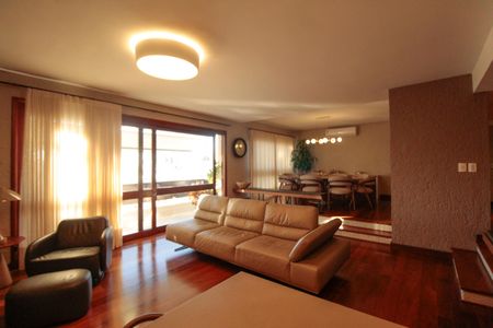 Apartamento à venda com 195m², 3 quartos e 2 vagasSala