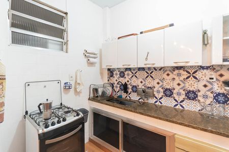 Apartamento à venda com 80m², 2 quartos e sem vagaCozinha