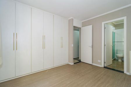 Apartamento para alugar com 72m², 2 quartos e 1 vagaSuíte