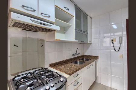 Apartamento para alugar com 109m², 3 quartos e 2 vagas Apartamento para alugar com 109m², 3 quartos e 2 vagasCozinha