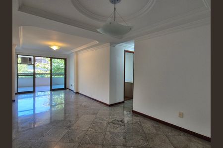 Apartamento para alugar com 109m², 3 quartos e 2 vagas Apartamento para alugar com 109m², 3 quartos e 2 vagasSala