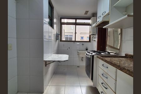 Apartamento para alugar com 109m², 3 quartos e 2 vagas Apartamento para alugar com 109m², 3 quartos e 2 vagasCozinha