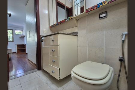 Apartamento para alugar com 109m², 3 quartos e 2 vagas Apartamento para alugar com 109m², 3 quartos e 2 vagasBanheiro da Suíte
