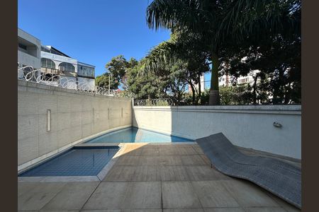 Apartamento para alugar com 80m², 3 quartos e 2 vagas