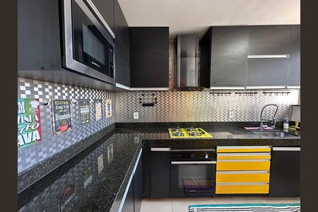 Apartamento para alugar com 80m², 3 quartos e 2 vagas
