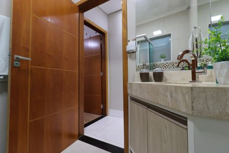 Casa à venda com 145m², 2 quartos e 2 vagasBanheiro Social
