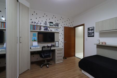 Casa à venda com 145m², 2 quartos e 2 vagasQuarto