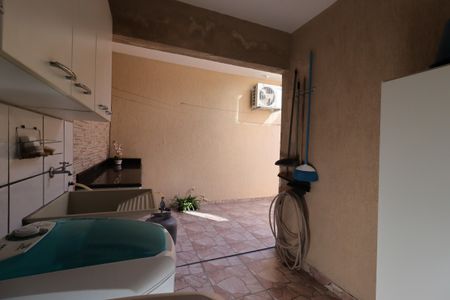 Casa à venda com 145m², 2 quartos e 2 vagasÁrea de Serviço