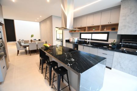 Casa de condomínio à venda com 229m², 3 quartos e 4 vagasCozinha