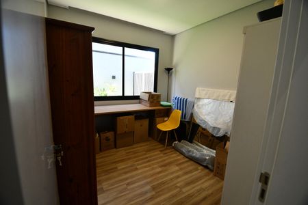 Casa de condomínio à venda com 229m², 3 quartos e 4 vagasSala / Escritório