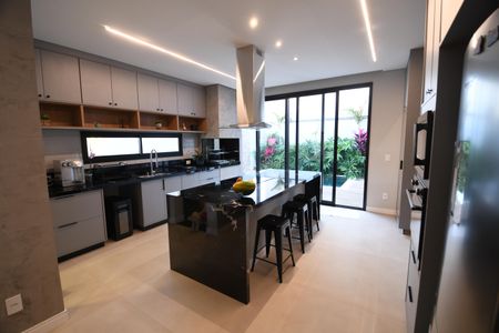 Casa de condomínio à venda com 229m², 3 quartos e 4 vagasCozinha