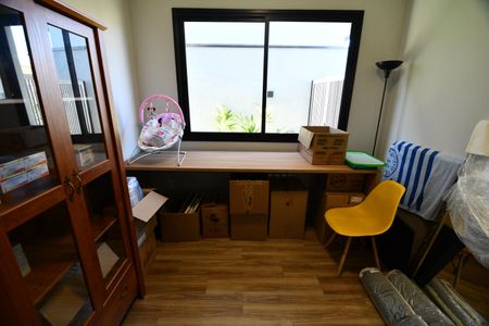 Casa de condomínio à venda com 229m², 3 quartos e 4 vagasSala / Escritório