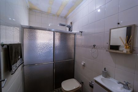Casa à venda com 160m², 3 quartos e 3 vagas Casa à venda com 160m², 3 quartos e 3 vagasBanheiro Social