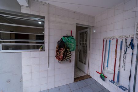 Casa à venda com 160m², 3 quartos e 3 vagas Casa à venda com 160m², 3 quartos e 3 vagasÁrea de Serviço