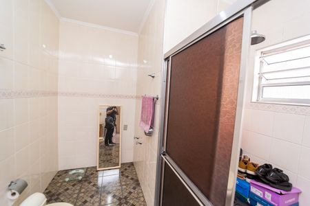 Casa à venda com 160m², 3 quartos e 3 vagas Casa à venda com 160m², 3 quartos e 3 vagasBanheiro da Suíte