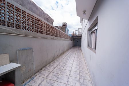 Casa à venda com 160m², 3 quartos e 3 vagas Casa à venda com 160m², 3 quartos e 3 vagasÁrea de Serviço