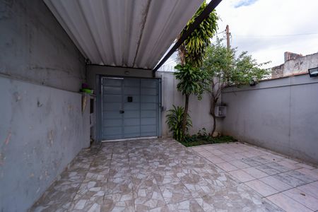 Casa à venda com 160m², 3 quartos e 3 vagas Casa à venda com 160m², 3 quartos e 3 vagasGaragem