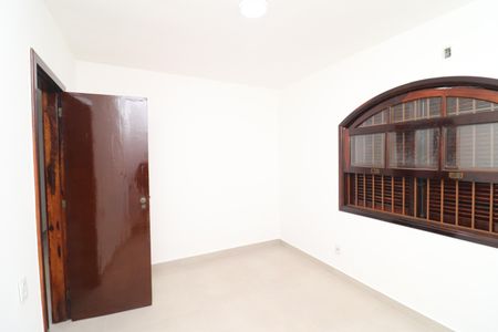 Casa para alugar com 503m², 3 quartos e 2 vagasQuarto 1