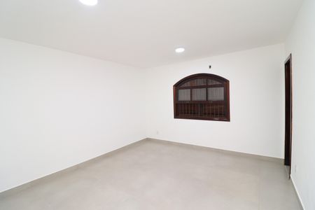 Casa para alugar com 503m², 3 quartos e 2 vagasSuíte