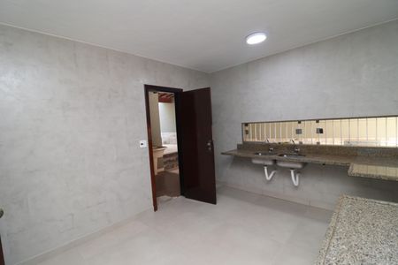 Casa para alugar com 503m², 3 quartos e 2 vagasCozinha