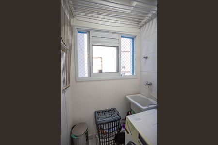 Apartamento à venda com 56m², 3 quartos e 1 vaga Apartamento à venda com 56m², 3 quartos e 1 vagaÁrea de serviço