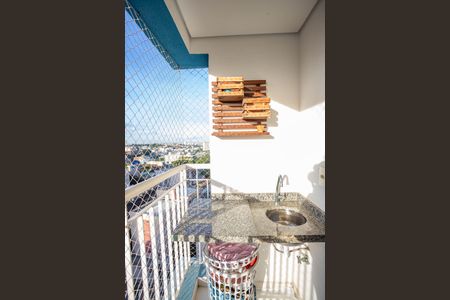 Apartamento à venda com 56m², 3 quartos e 1 vaga Apartamento à venda com 56m², 3 quartos e 1 vagaVaranda da sala