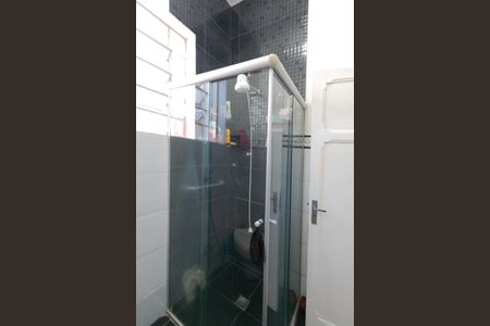 Casa à venda com 180m², 3 quartos e 1 vagaBanheiro