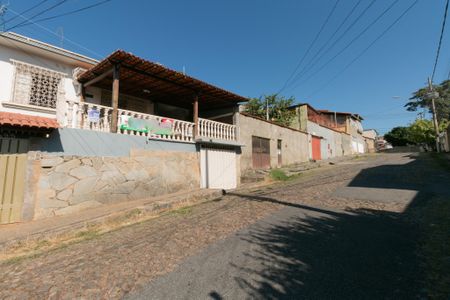 Casa à venda com 180m², 3 quartos e 1 vagaFachada