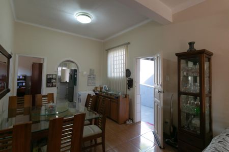 Casa à venda com 180m², 3 quartos e 1 vagaSala de Jantar