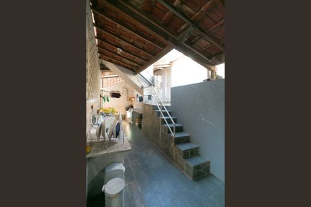 Casa à venda com 180m², 3 quartos e 1 vagaQuintal