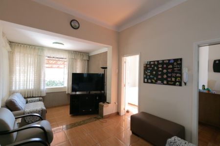 Casa à venda com 180m², 3 quartos e 1 vagaSala