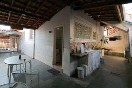 Casa à venda com 180m², 3 quartos e 1 vagaQuintal